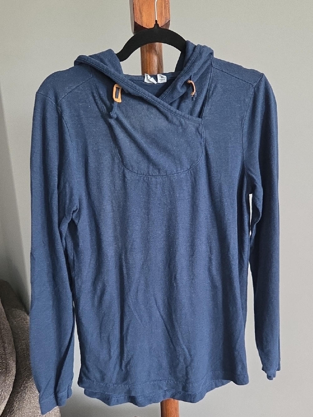 TenTree lightweight hoodie